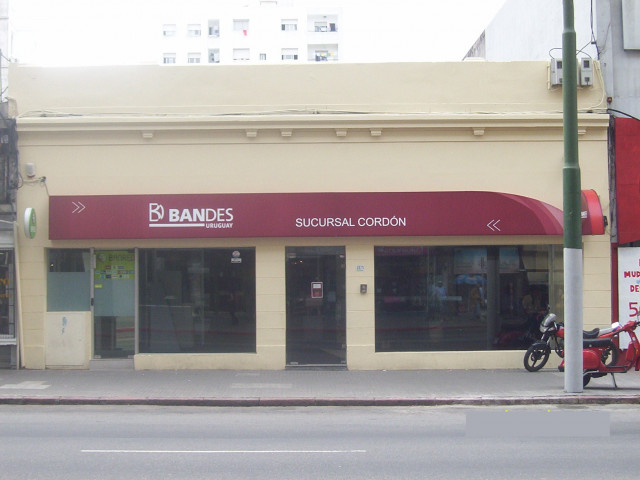 Bandes Uruguay - Cordon